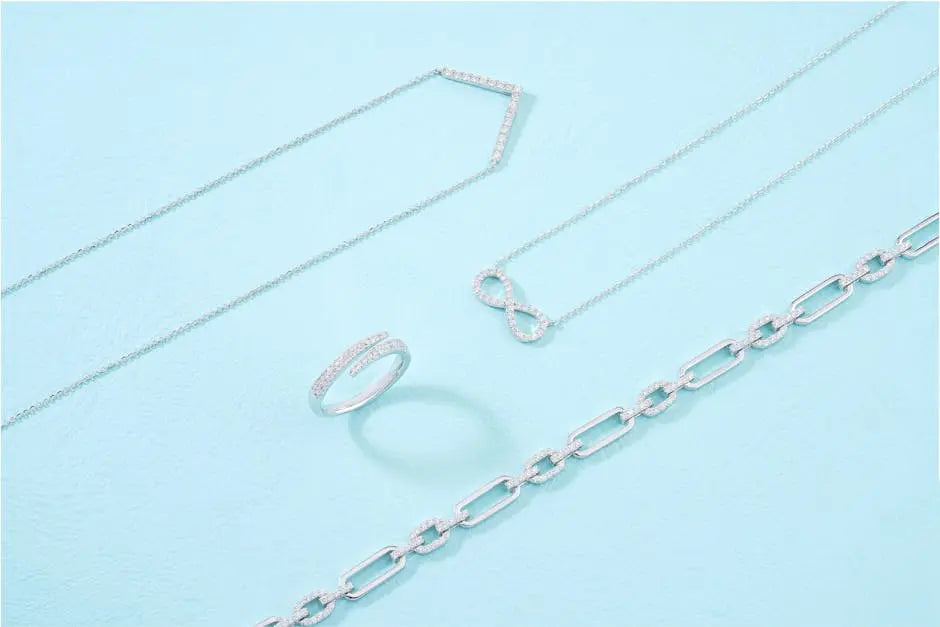 15 Platinum Rings That Perfectly Capture Your Unique Story