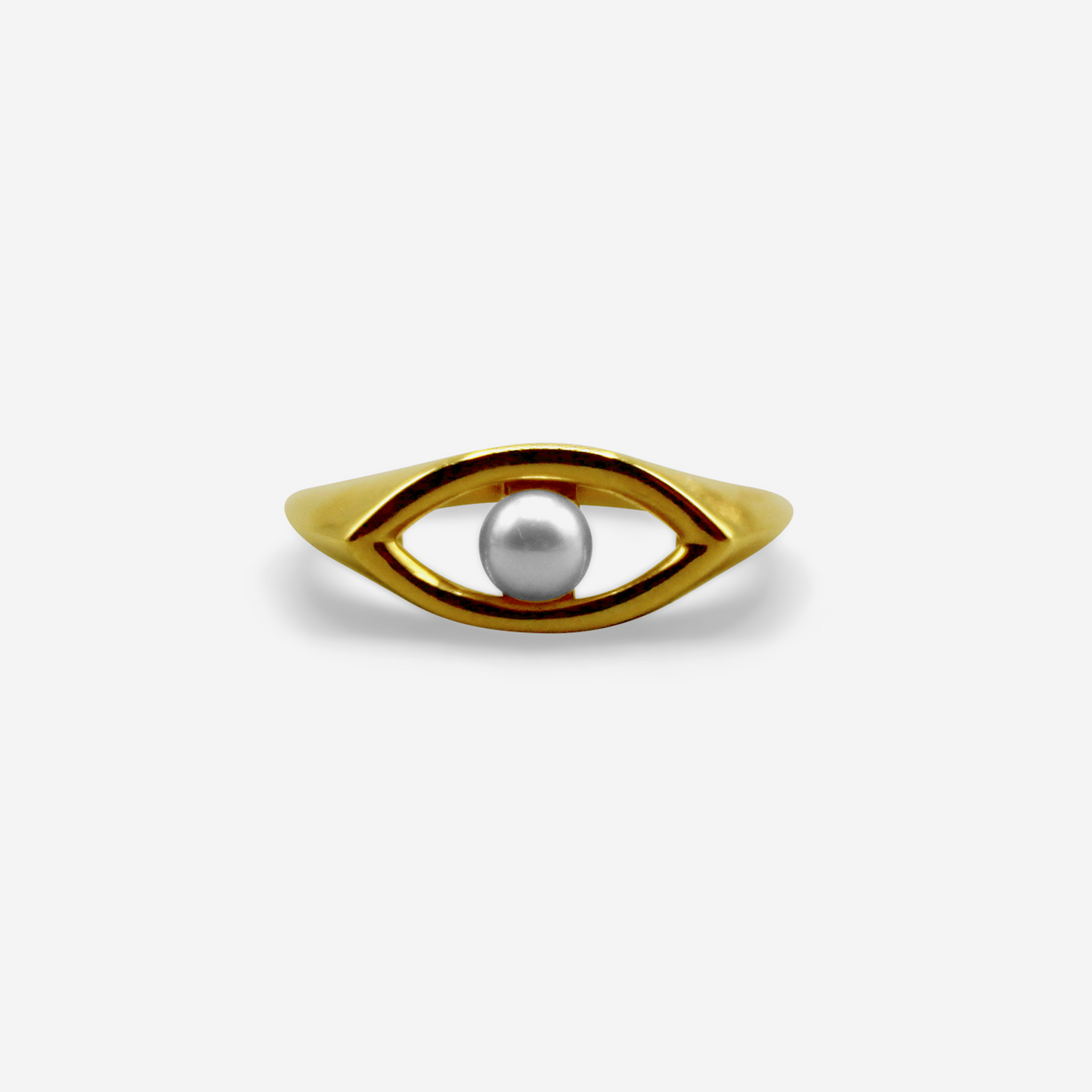 An 18-karat gold ring featuring a white Akoya pearl set in the shape of an eye.