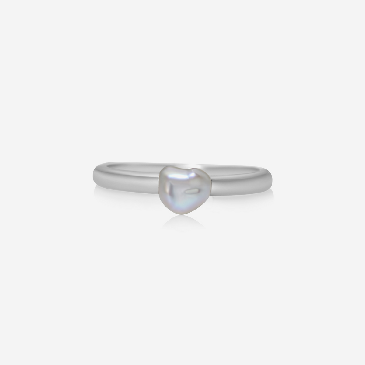 Keshi pearl ring in 14K white gold – Made by Petit Jewelry