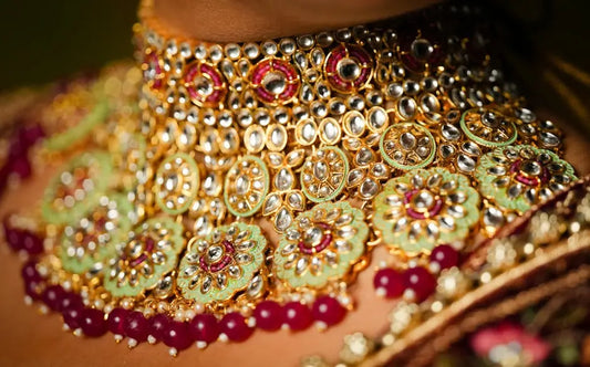 9 Fascinating Facts About Gemstone Necklaces You Probably Didn't Know