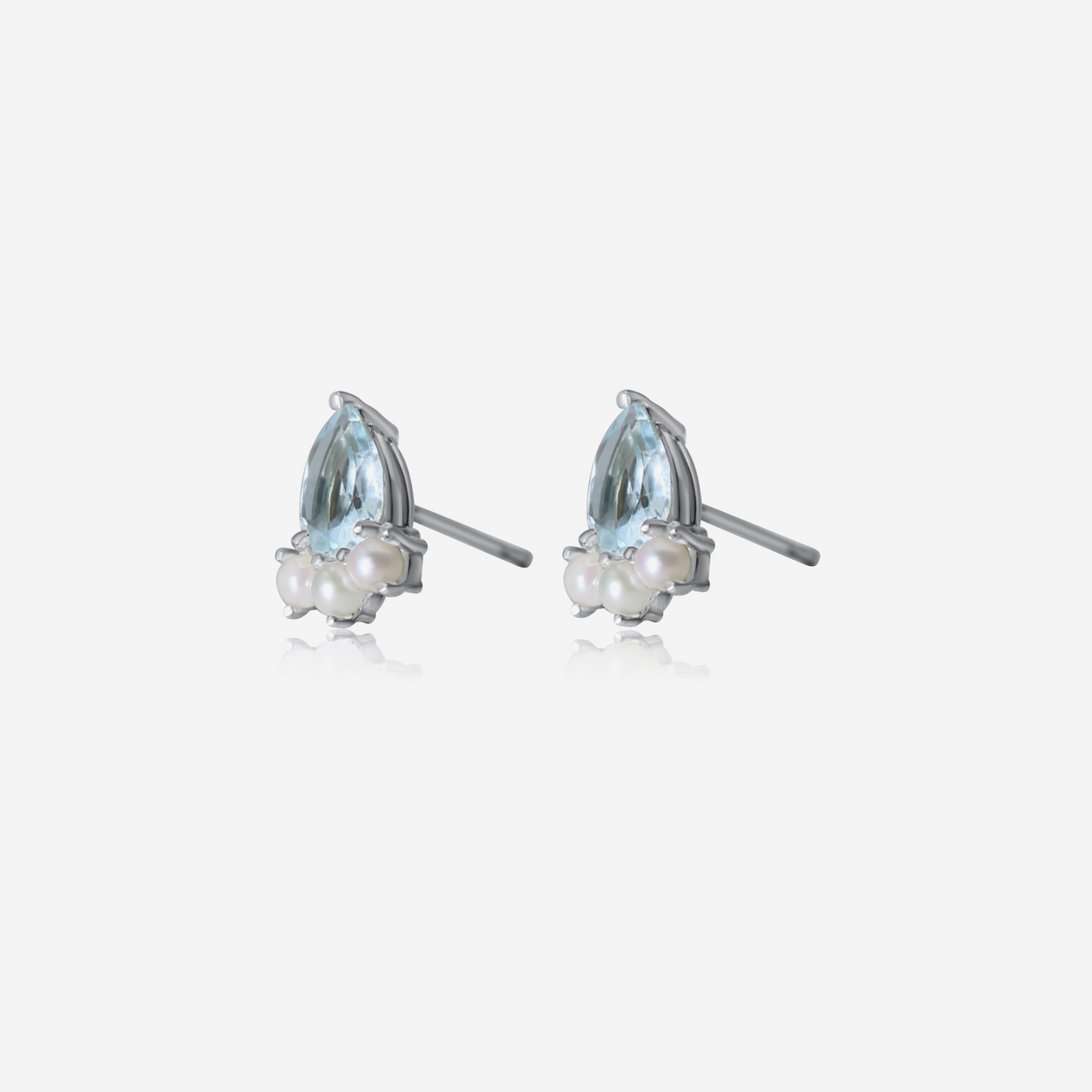 Aquamarine and Akoya pearl earrings in 14K white gold – Made by Petit Jewelry