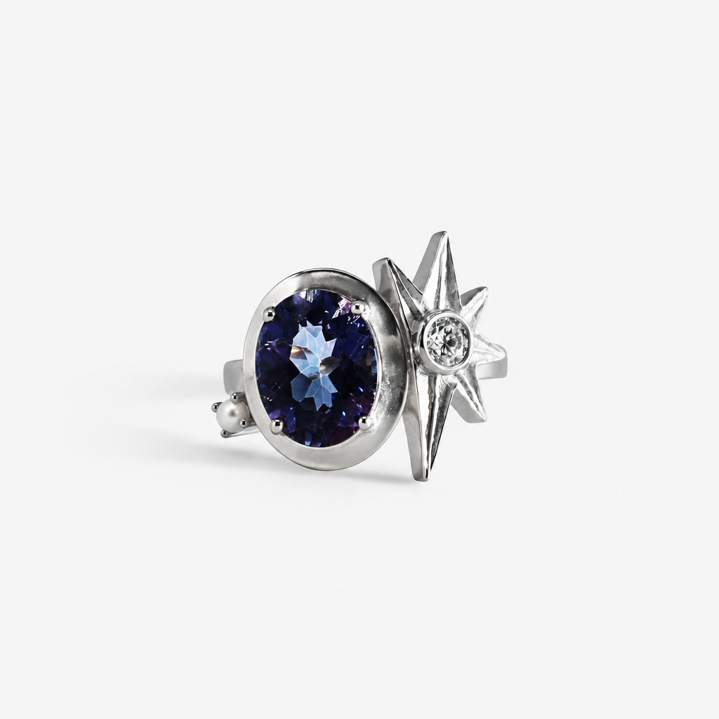 Geometric Lab Diamond Ring | Sustainable Fine Jewelry