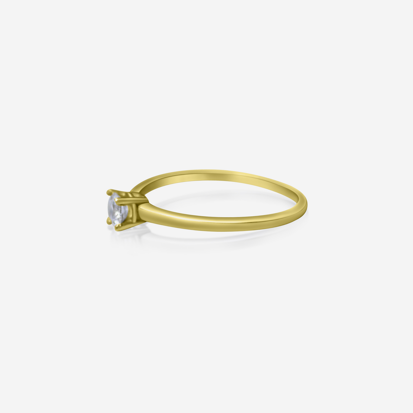 Natural diamond solitaire engagement ring in 18K yellow gold – Made by Petit Jewelry