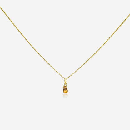 Green apatite drop pendant necklace in 14K yellow gold – Made by Petit Jewelry