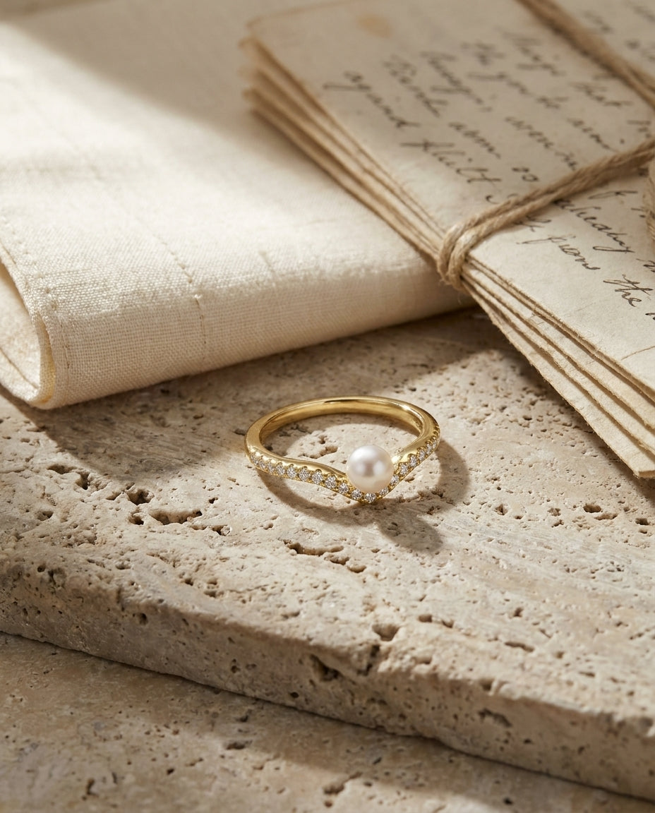 Eternal Love Diamond Engagement Ring | 18K Gold and Platinum